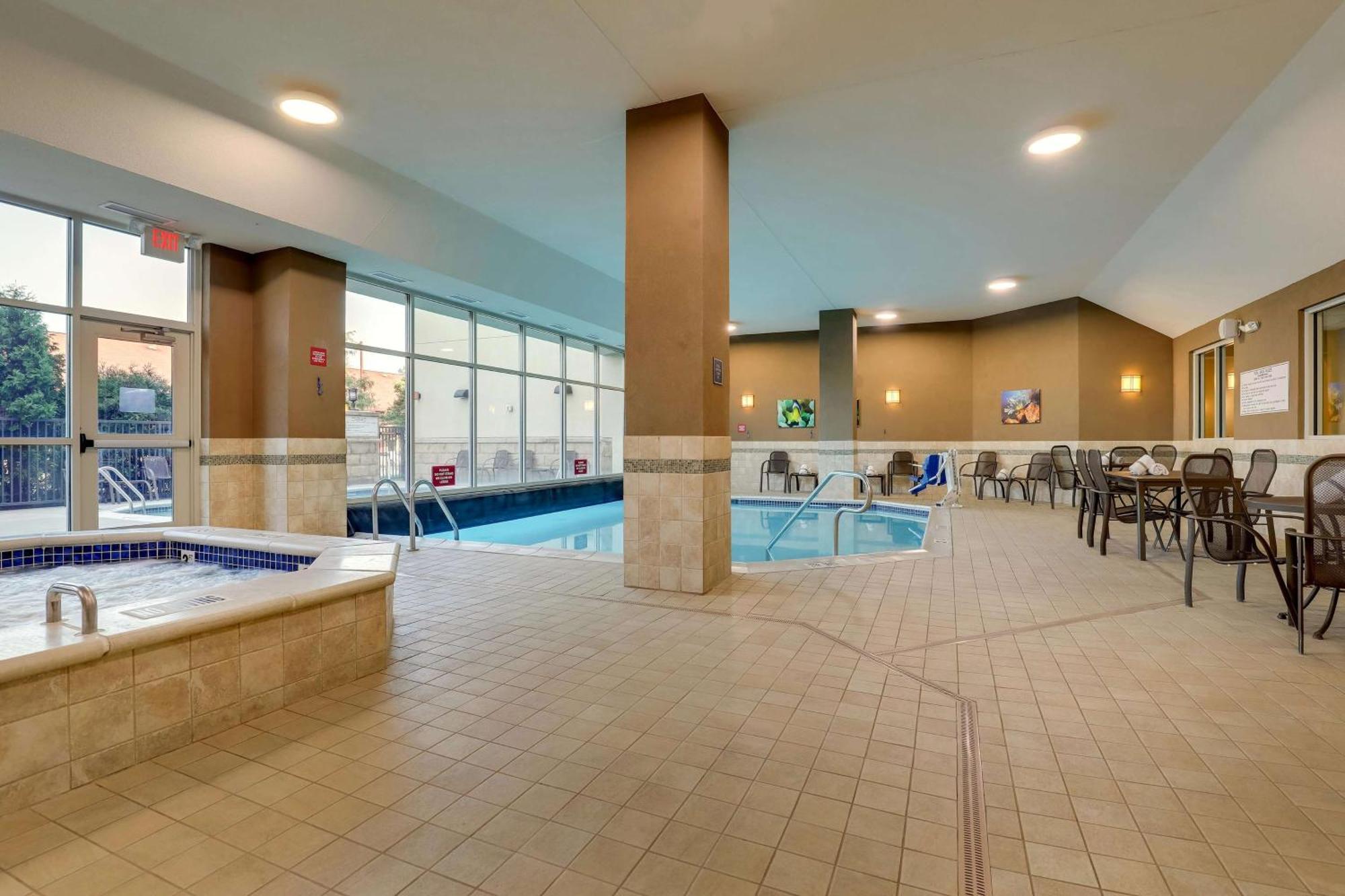 Drury & Grand Rapids Hotel